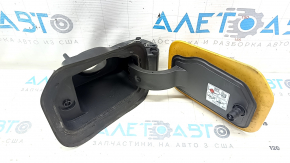 Лючок бензобака с корпусом Ford Bronco Sport 21-26