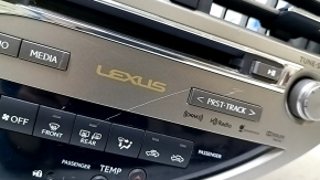 Головное устройство с управлением климата Lexus RX350 RX450h 10-15 царапины