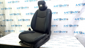 Водительское сидение Nissan Leaf 13-17 без airbag, подогрев, ткань черное, механическое