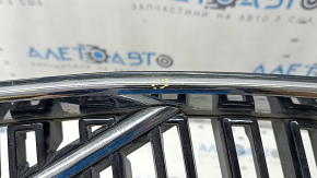 Решетка радиатора grill со значком Volvo XC90 16-19 черная, обрамление хром, без камеры, песок