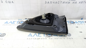Фонарь внутренний крышка багажника левый Lexus RX450h 10-12 дорест, царапины, трещина стекла