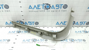 Накладка порога передняя правая внутренняя Volvo XC90 16-23 с подсветкой, серая, царапины, надломана