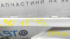 Накладка переднего бампера правая Volvo XC90 16-19 вмятины, царапины