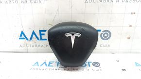 Подушка безопасности airbag в руль водительская Tesla Model 3 18- черная, царапина