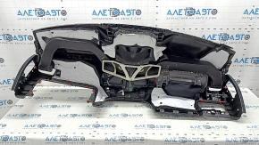 Торпедо передняя панель без AIRBAG BMW X5 G05 19-23 черная, тычки, вмятины