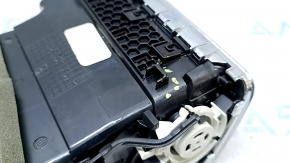 Дефлектор воздуховода передней панели водительский VW Passat b8 16-19 USA сломано крепление