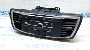 CD-changer, Радио, Магнитофон в сборе Honda Accord 13-17 с дефлекторами, царапина
