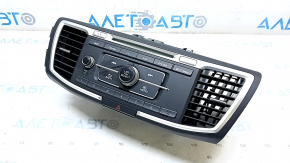 CD-changer, Радио, Магнитофон в сборе Honda Accord 13-17 с дефлекторами, полез хром