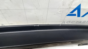Губа заднего бампера Tesla Model 3 18- структура примята, царапины
