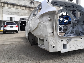 Четверть крыло задняя левая BMW X5 G05 19-26 на кузове, белая, тычка