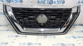 Решетка радиатора grill Nissan Rogue 21-23 под камеру, песок, тычки