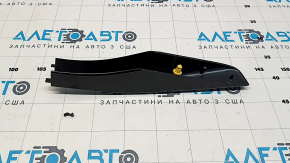 Заглушка рейлингов задняя левая Lexus RX300 RX330 RX350 RX400h 04-09 сломано крепление