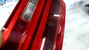 Фонарь внутренний крышка багажника правый BMW 3 F30 16-18 светлый, царапины