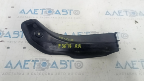 Накладка фонаря правая BMW F30 16-18 сломано крепление