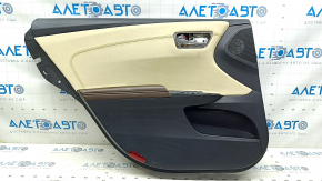 Обшивка двери карточка задняя левая Toyota Avalon 13-15 черная c бежевой вставкой кожа, подлокотник коричневый кожа, с ручкой, царапины, побелел пластик