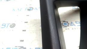 Накладка задней стойки верхняя левая Volkswagen ID.4 23-26 черная, царапины