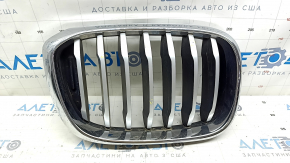 Решетка радиатора grill правая BMW X3 G01 18-21 ноздря, хром обрамление+ серая решетка, тычки, песок