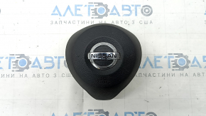 Подушка безопасности airbag в руль водительская Nissan Rogue 17-20 черная, царапины, ржавый пиропатрон