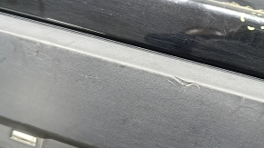 Бампер задний голый Nissan Rogue 17-20 черный, царапины, вмятины, трещина в креплении