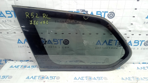 Форточка глухое стекло задняя левая Nissan Pathfinder 13-20 царапины на стекле