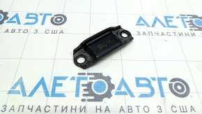 Скоба крепления переднего стабилизатора правая Honda CRV 20-22 hybrid