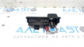 Ручка с кнопкой открытия двери багажника наружная Volkswagen ID.4 21-26 под камеру