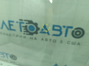 Лобовое стекло Audi A4 B9 17-25 под камеру и датчик дождя, XYG, царапины, песок, воздух по кромке