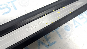 Garnitură prag față stânga exterior BMW 3 F30 12-18 negru cu crom, zgârieturi