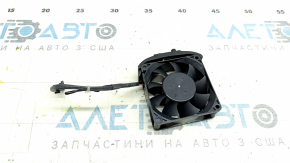 Ventilatorul amplificatorului audio BMW i3 14-20