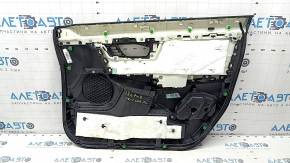 Обшивка двери карточка передняя левая Honda CRV 17-22 черно-серая, подлокотник и вставка серая кожа, молдинг под дерево, под память сидений, с ручкой, царапины