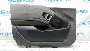 Обшивка двери карточка передняя левая BMW i3 14-21 черная, подлокотник черная кожа, вставка серая ткань, с накладками, под химчистку