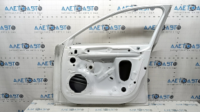 Дверь голая передняя правая Audi A4 B9 17-18 белый LY9C, замят угол, затерта, тычки