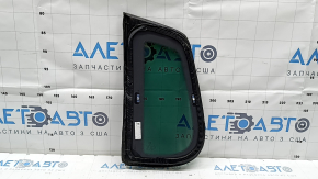 Форточка глухое стекло задняя правая VW Tiguan 09-17 хром, надорван уплотнитель