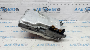 Инвертор BMW i3 14-17 REX 60Ah, горелый, пробит корпус
