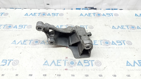 Кронштейн подушки двигателя правый BMW i3 14-21 REX, тип 2