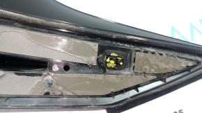 Спойлер двери багажника правый Volkswagen ID.4 23-26 глянец черный, сломано крепление