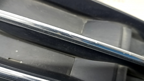 Решетка переднего бампера левая Audi A4 B9 17-17 без радара, хром, песок