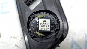 Ручка двери внутренняя задняя левая VW Tiguan 09-18 с пищалкой