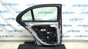 Дверь в сборе задняя левая Mercedes W213 E 17-23 серебро 988, keyless, тычка