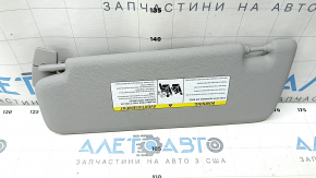 Козырек правый BMW X3 F25 11-17 серый, без крючка, надломана заглушка крепления