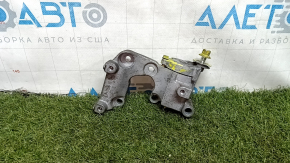 Кронштейн генератора Lexus IS250 14-17 без ролика