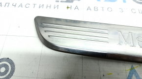 Накладка порога передняя левая наружная Mercedes W213 E 300/350 17-23 хром, царапины, примятости