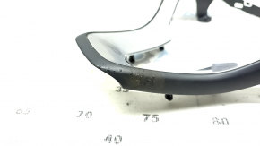 Накладка руля Mercedes W213 E 300/400/43 17-18 черная, полезла краска