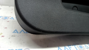 Обшивка двери багажника нижняя BMW X1 F48 16-22 черная, царапины