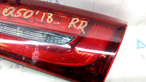 Фонарь внутренний крышка багажника правый Infiniti Q50 18-20 под полировку