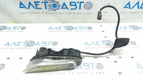 Поворотник левый Infiniti Q50 14-18 Base, Premium, сломаны крепления, песок