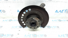 Butucul roții spate stânga Audi Q7 4L 10-15