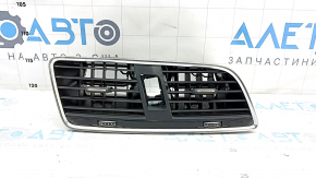 Deflector canal de aer panou frontal central Audi Q3 8U 15-18 negru, fisura pe crom