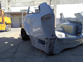 Четверть крыло задняя левая Audi Q7 4L 10-15 на кузове, белая