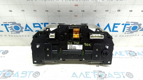 Щиток приборов Infiniti Q50 18-20 3.0T 96к, царапины